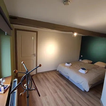Hoeve De Peer Veurs Couette-café